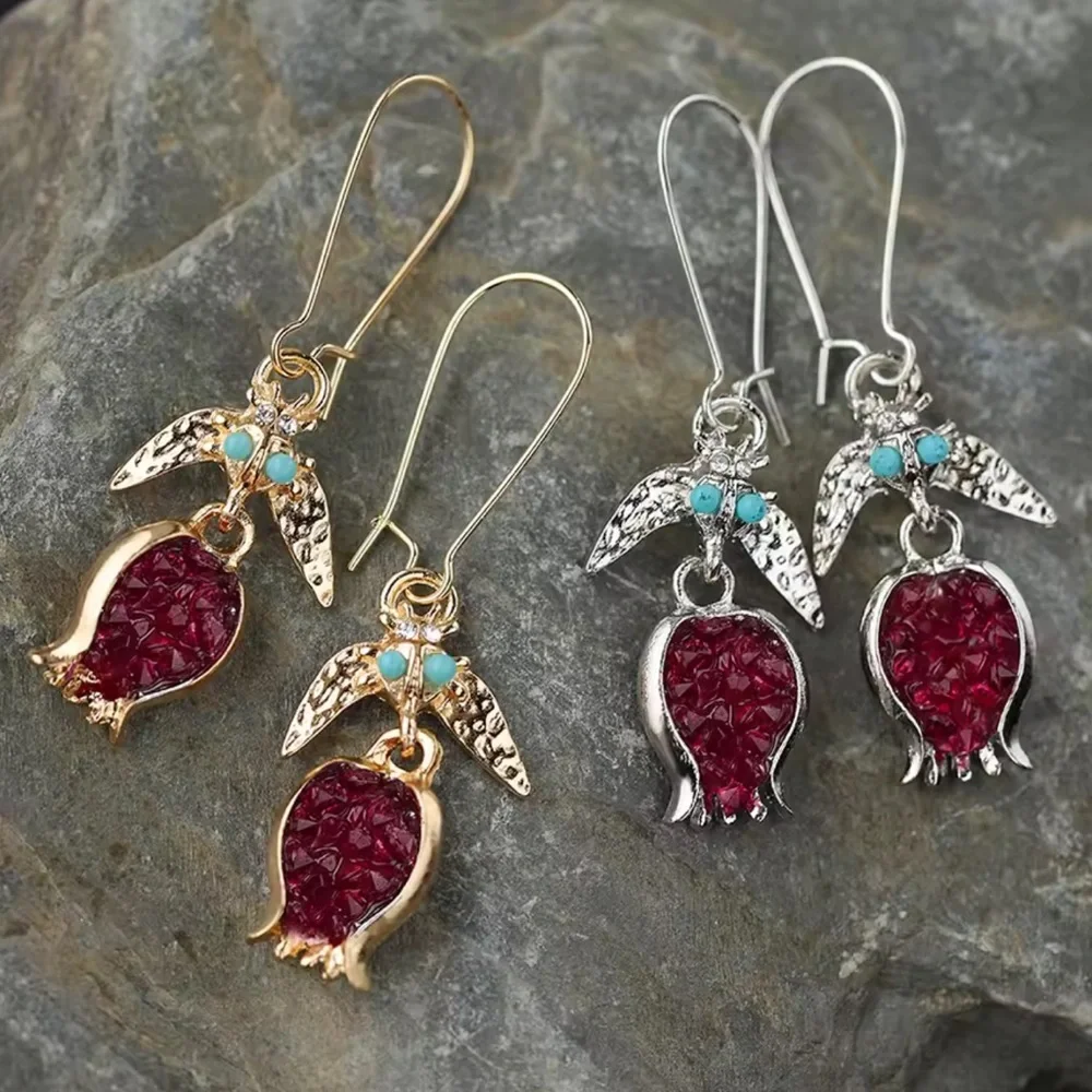 Vintage Pomegranate Red Silver Earrings - Picture 6 of 7